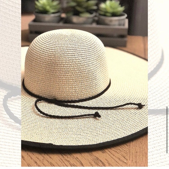 LAST ONE: Summer hat with Panama brim and braided strap - Picture 7 of 10